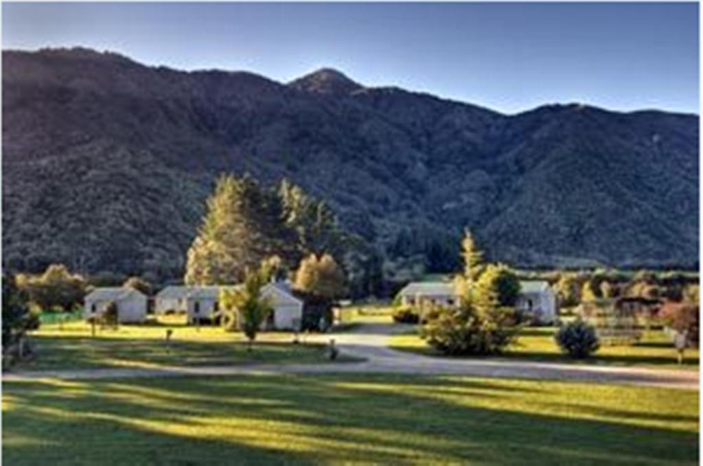 Smiths Farm Holiday Park Linkwater Luaran gambar