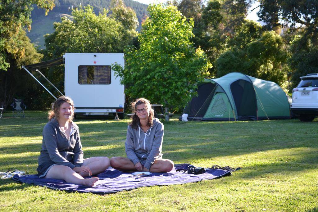 Smiths Farm Holiday Park Linkwater Luaran gambar